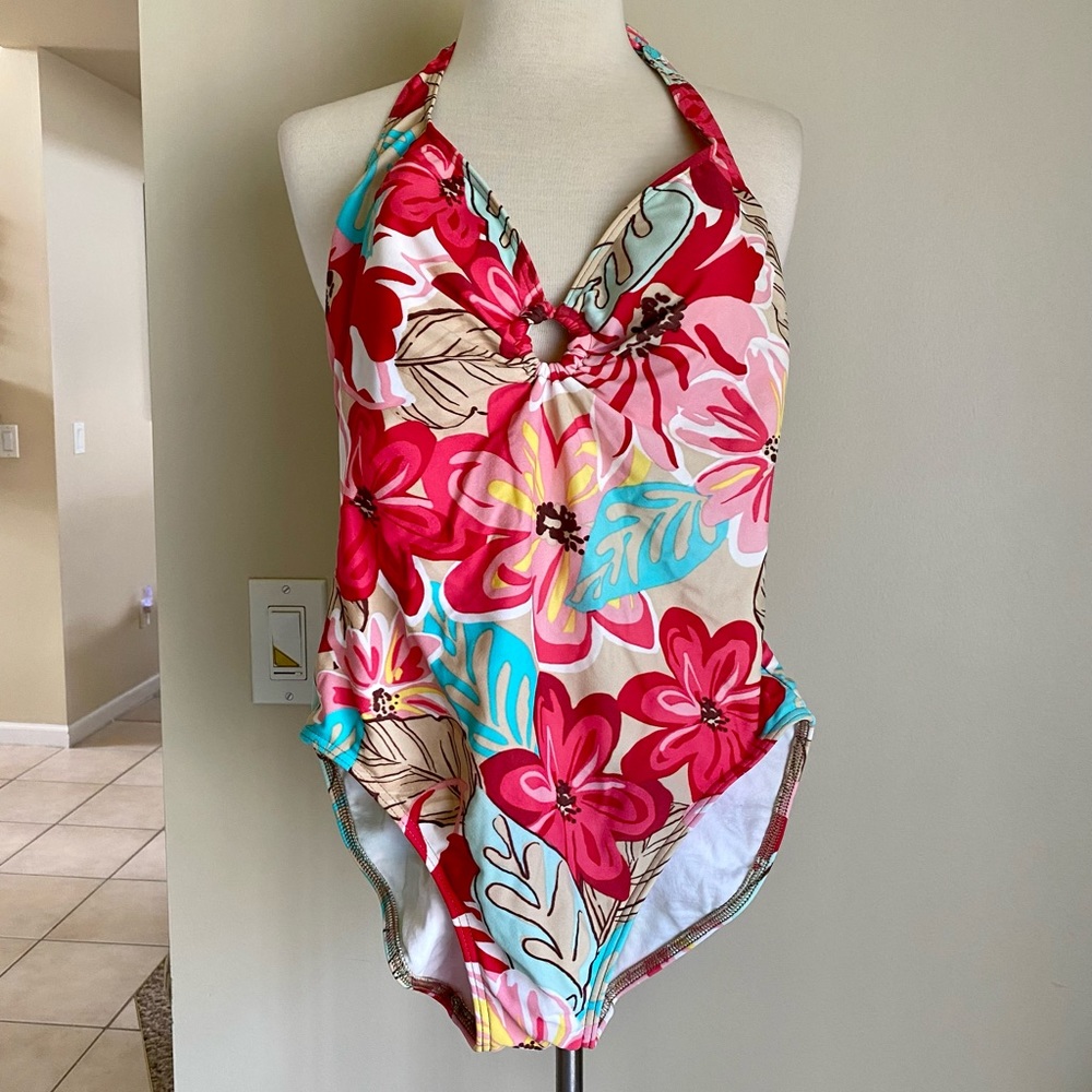 One piece swimsuit bathing medium